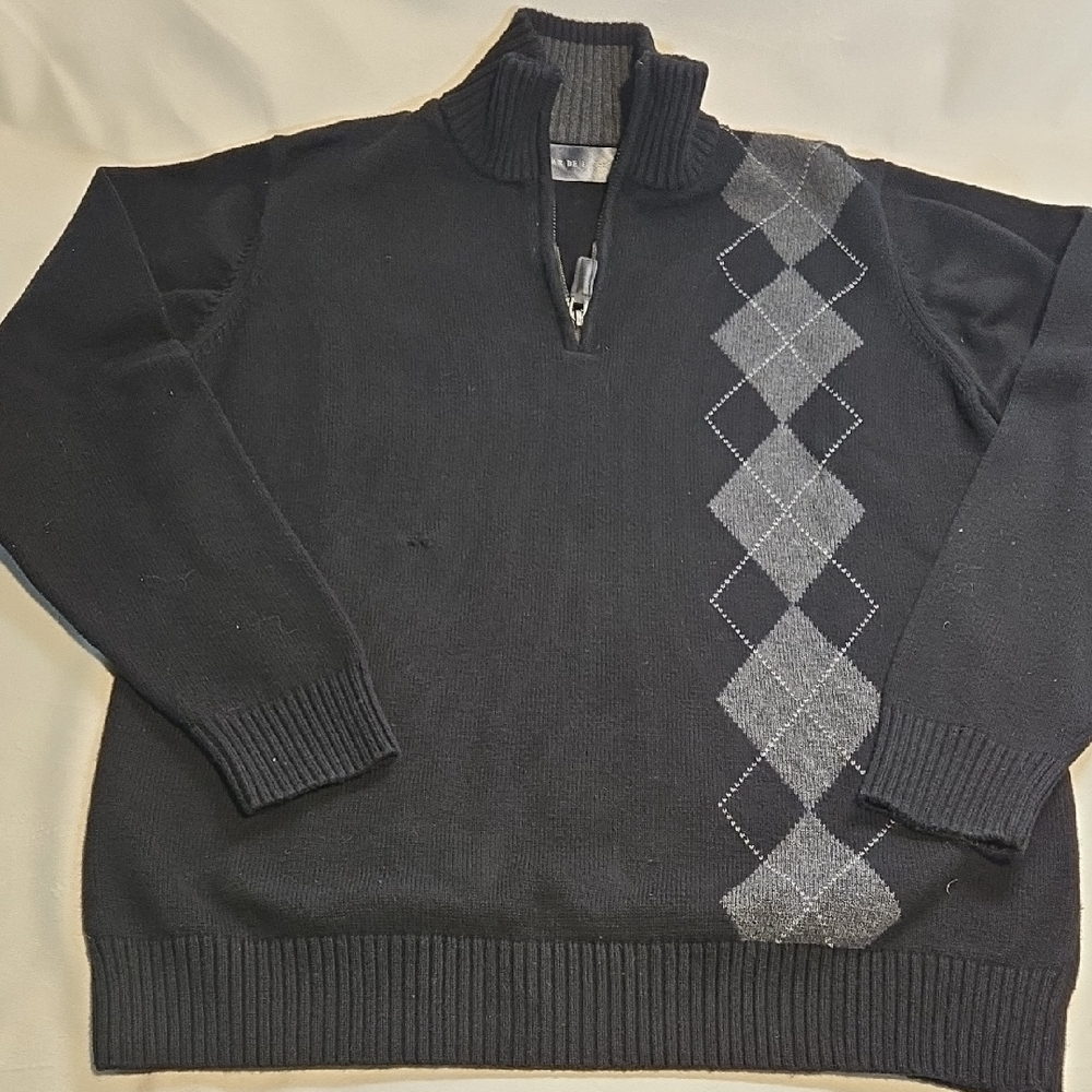 Mens Oscar de la Renta Black and Gray Argyle Zip-Up Sweater